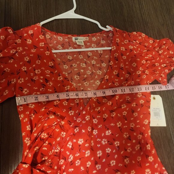 Billabong Hot Tropics Mini Wrap Dress NWT Red Floral XS - Picture 9 of 10